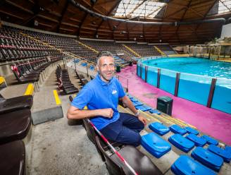 REPORTAGE. Dolfijnen in Dolfinarium bereiden zich voor op heropening mét nieuwe show: “Geen coronakilo’s, al wordt het wel weer wennen aan publiek”