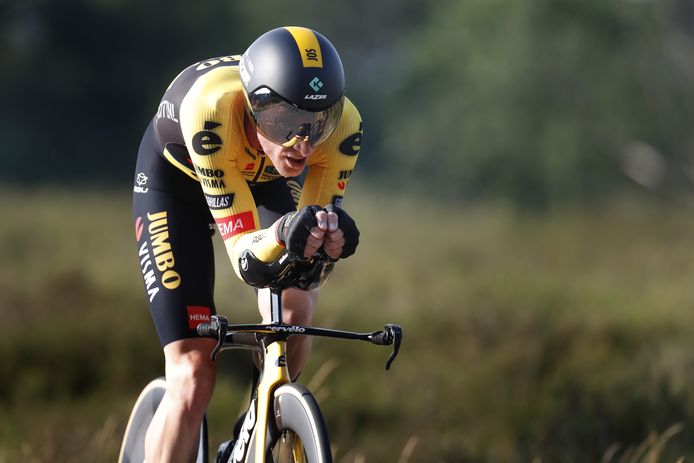 Jos van Emden voor derde keer Nederlands kampioen tijdrijden ...