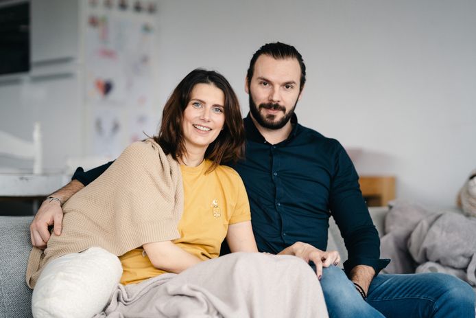 Zwaar Zieke Nina Columniste Lara Switten Mag Enkel In Het Weekend Bij Haar Gezin Zijn Ik Hoop Op Een Mirakel Psycho Hln Be