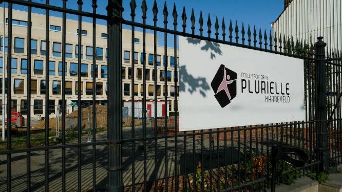 Gemeente Molenbeek test leerkrachten gemeentescholen: 1 positief geval