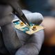 Quantumcomputer met chips van vertrouwd materiaal silicium komt stap dichterbij