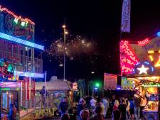 Gloednieuwe achtbaan wordt dé blikvanger van de Roosendaalse kermis: ‘Heel bijzonder na zo’n jaar’
