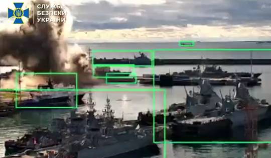 ‘Russische duikboot aangevallen’ • ‘Zeer positieve gesprekken in Berlijn, Trump belt vanavond in op top met Europese leiders’