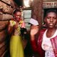 500 Oegandese vrouwen maken lipdub van 'Price Tag' van Jessie J (filmpje)