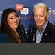 Democratische presidentsfavoriet Biden onder vuur na beschuldigingen van ongewenste intimiteiten