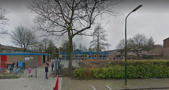 De Ichthusschool aan de Pauwtjesmolen in Hardinxveld krijgt mogelijk toch samen met basisschool De Driemaster een gezamenlijk pand.