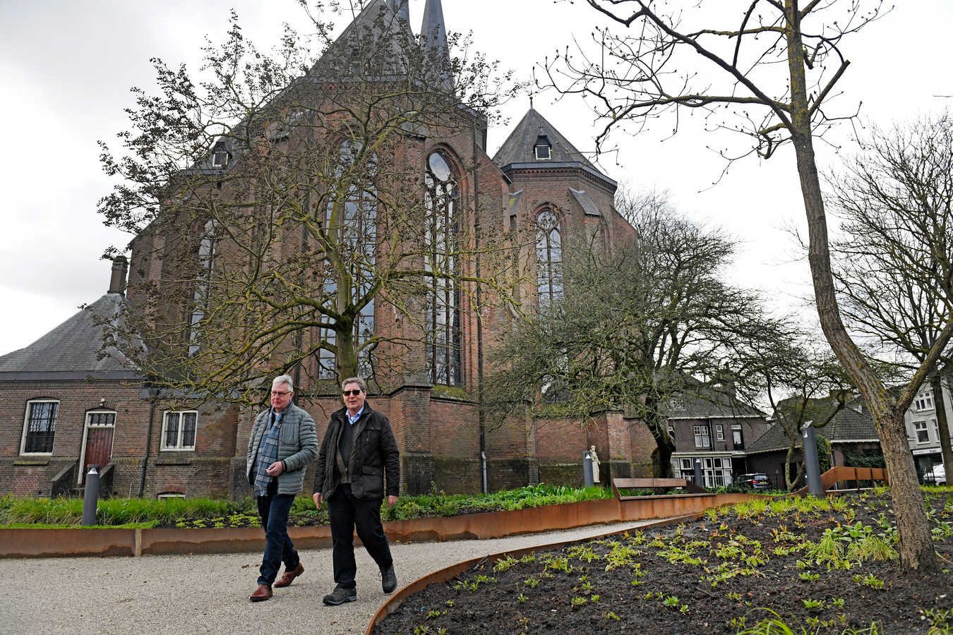 Passage stond 40 jaar in de weg, maar nu staat Hengelose ...