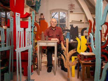 Klaas Gubbels viert negentigste verjaardag: 'Ik zit soms ontzettend lang te zeiken over een schilderij’