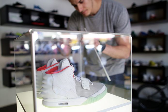 Melbourne kleermaker Rond en rond Sneaker verkoopt nog wel | Economie | destentor.nl