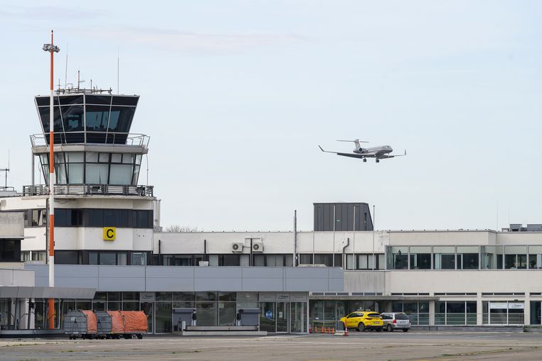 De luchthaven van Deurne Beeld Klaas De Scheirder