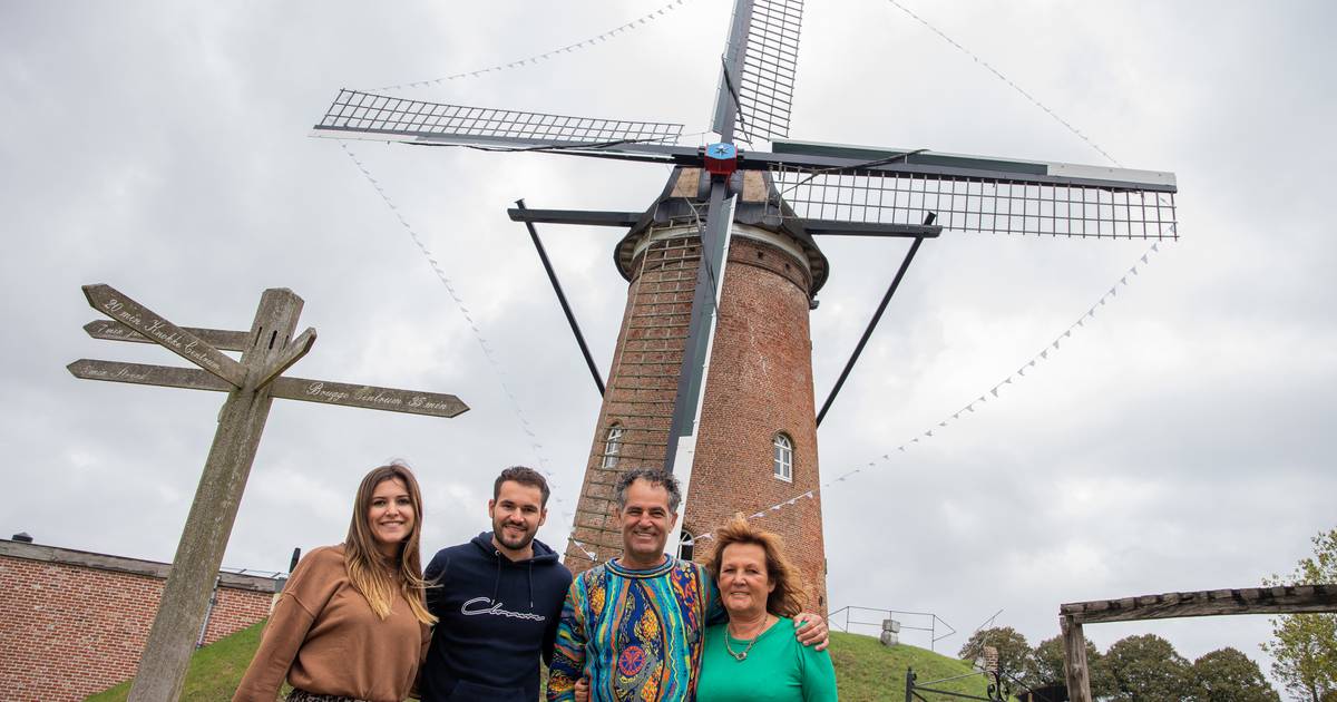 Monumentale molen Schoondijke omgetoverd tot grand café en romantische trouwlocatie