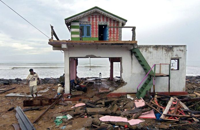 28 december 2004: beeld uit Sri Lanka na de verwoestende tsunami.