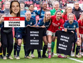 Column Vivianne Miedema | Bij Arsenal verdiende ik geen tonnen, maar ik kon voor het eerst wel makkelijker leven