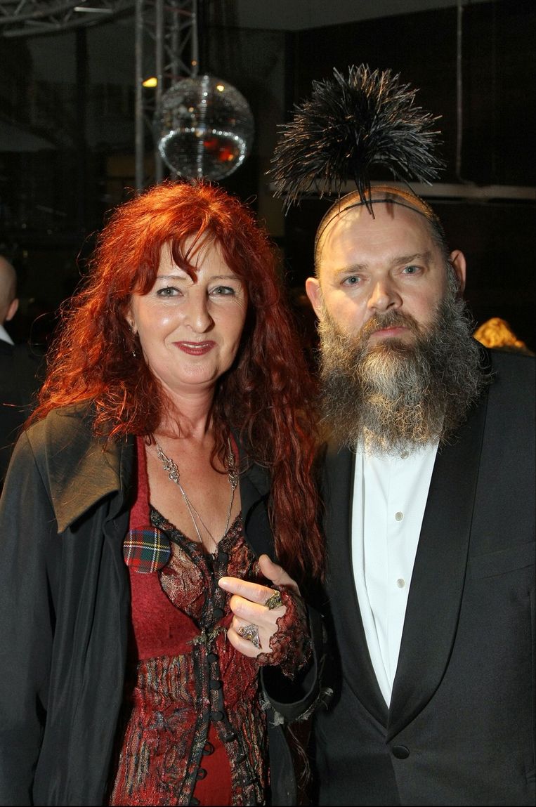 modeontwerpster kaat tilley 52 overleden de morgen