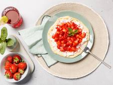 Wat Eten We Vandaag: Flatbread met aardbeien in limoensiroop