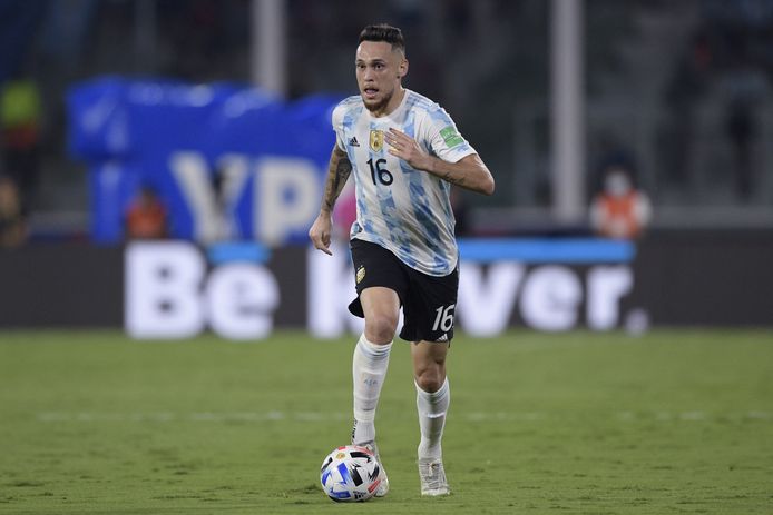 Lucas Ocampos als international van Argentinië. Hij staat na tien interlands op twee goals.