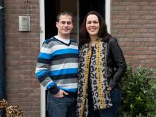 Parkinsonpatiënt Simone (43) zoekt speld in hooiberg: een woning. ‘Makelaars lachen ons nog net niet uit’