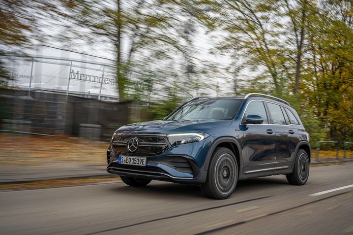 Mercedes EQB 300 4MATIC