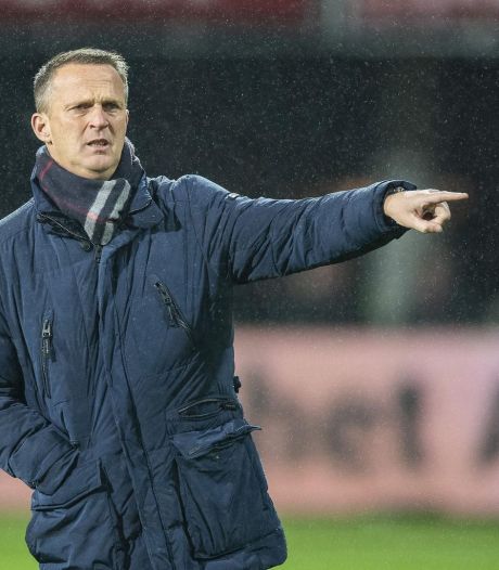 John van den Brom va quitter l'AZ en fin de saison