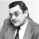 Maurice De Wilde, de comeback: ‘Die gedroogde bloemen, die fauteuil, die swastika om de arm!’