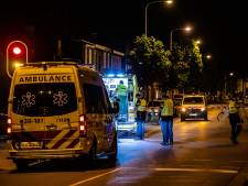 Man gewond door steekincident bij Tilburgs café, politie houdt bezoekers feest lang vast