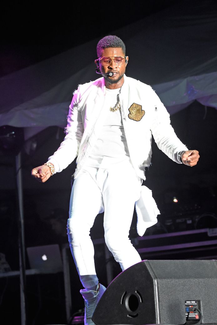 CINCINNATI, OH - JULY 29:  Usher  performs during the 2017 Cincinnati Music Festival at Paul Brown Stadium on July 29, 2017 in Cincinnati, Ohio.  (Photo by Stephen J. Cohen/Getty Images)