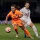 Victoria Pelova verruilde Ajax voor Arsenal: ‘In Engeland loopt het mannen- en vrouwenvoetbal veel meer door elkaar’