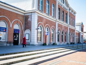 Geld opnemen op station Dordrecht kan tijdelijk niet meer: NS sluit geldautomaat uit voorzorg