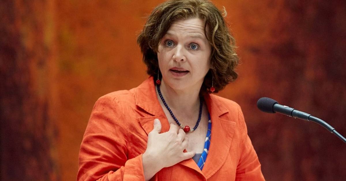 Schippers in Duitsland voor zwarte lijst van artsen Binnenland AD.nl
