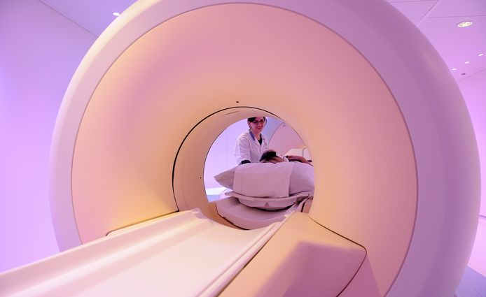 Patiënten met lage inkomens krijgen minder uitgebreide behandeling bij  kanker | Gezond | AD.nl