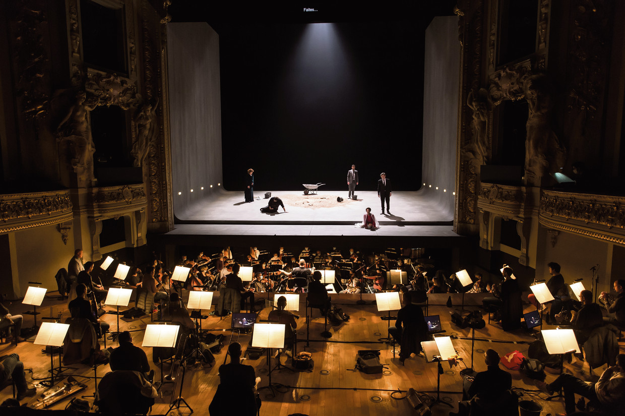 In een leeg theater in Lille namen François-Xavier Roth en Les Siècles 'Pelléas et Mélisande' van Debussy op. 