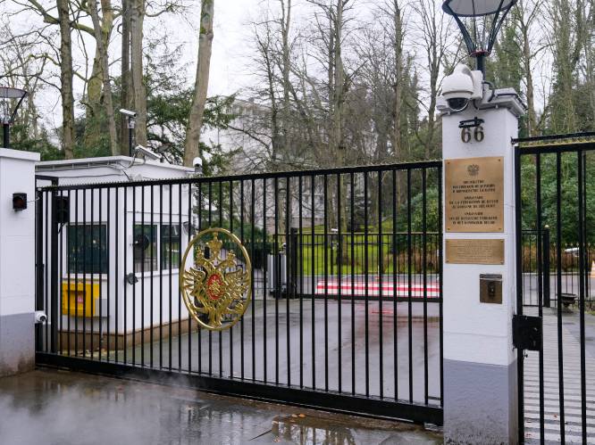 Permanente politiebewaking voor Russische ambassade kost miljoenen