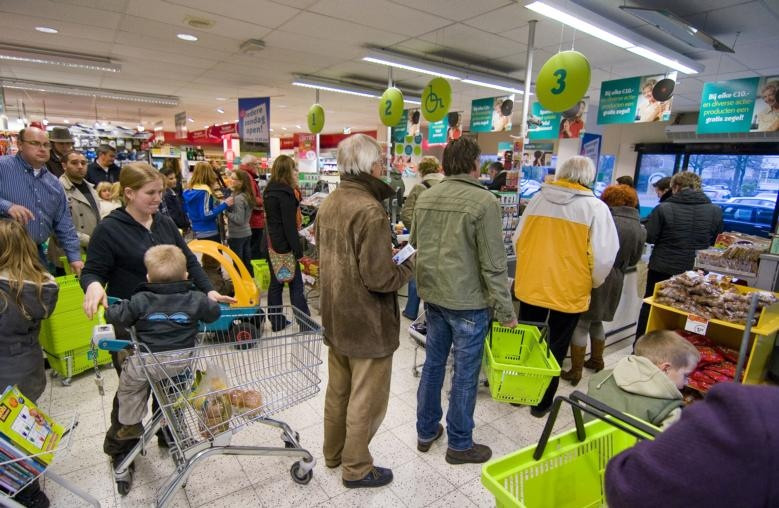 Supermarkten boeren goed op zondag | Foto | gelderlander.nl