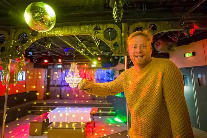 Vincent Marshall van Club Westwood is druk bezig zijn Woodpecker festival voor 3750 mensen te organiseren.