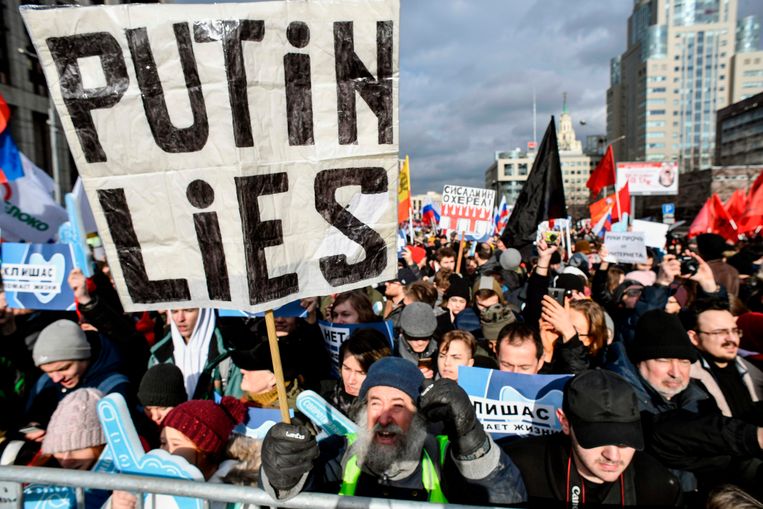Een demonstratie voor internetvrijheid op 10 maart  in Moskou.  Beeld AFP