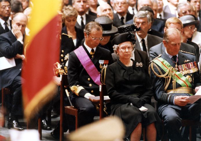 Elizabeth attended only one state funeral abroad: that of Boudewijn in 1993 in Brussels.