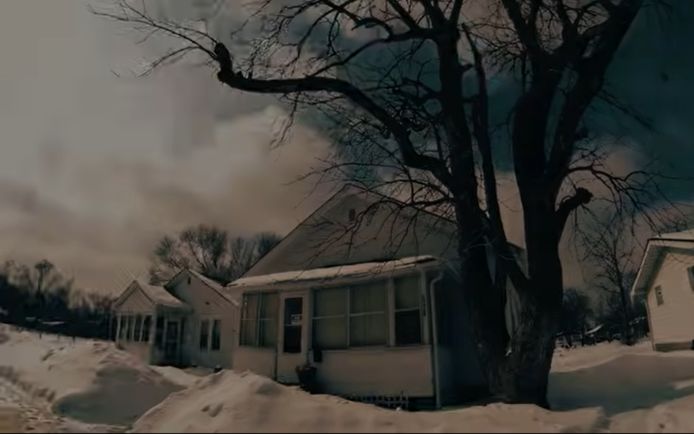 Screenshot uit de documentaire 'Demon House', dit is het huis waar LaToya en haar gezin woonden