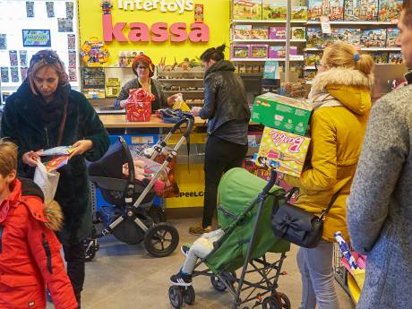 Intertoys-winkels zien doorstart wel gebeuren | AD.nl
