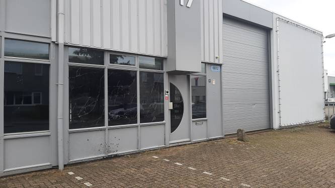 Depla sluit zaken in Breda na explosies, manager sportschool boos: ‘Als je een handgranaat voor politiebureau legt, moet dat dan ook dicht?’