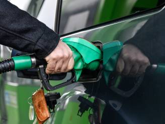 Beter vandaag nog even tanken: benzineprijs stijgt naar hoogste niveau in maanden