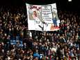 Onderzoek naar anti-Saoedisch en ‘aanstootgevend’ spandoek bij wedstrijd Newcastle