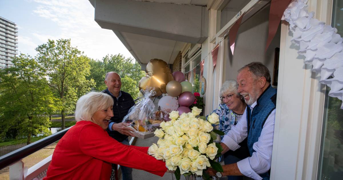 Ton En Toos Vieren 60 Jarig Huwelijk Thuis Dankzij Corona Houden We Geld Over Waterweg Ad Nl