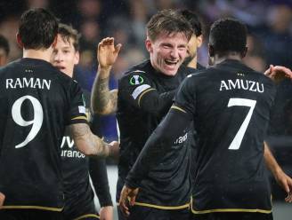 “Hij past perfect bij het voetbal van Anderlecht”: Dreyer drukt z’n stempel bij paars-wit (ook dankzij handigheidje van Fredberg)