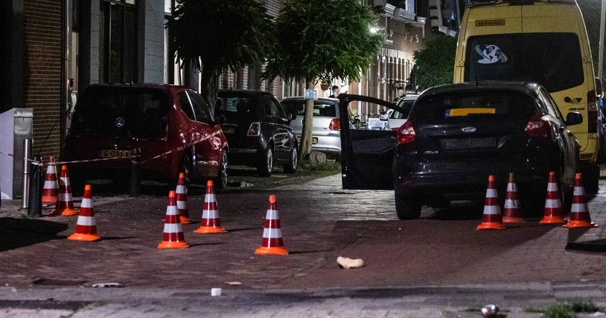 Twee agenten gewond bij schietpartij in Dordrecht: ‘Hoorden zeker twintig schoten'.