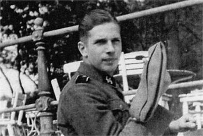 Klaas Carel Faber in de tijd dat hij lid was van de Waffen-SS.