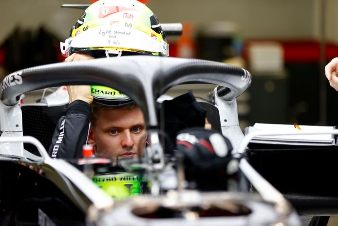 Mick Schumacher in zijn Haas.