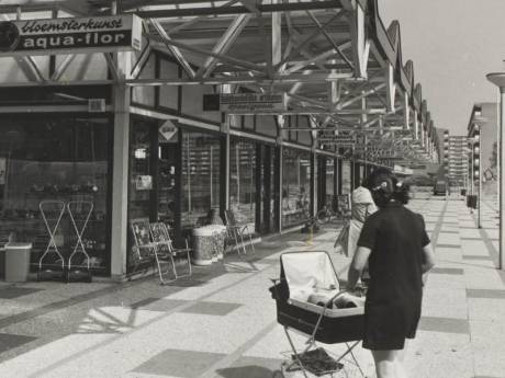 Toen in: 9 x oude foto's van winkelcentrum De Vijverhoek