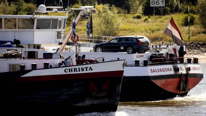 Scheepvaart op Rijn in Duitsland een tijdlang geblokkeerd