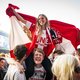 ▶ Volksfeest barst los op Bosuil na overwinning Antwerp