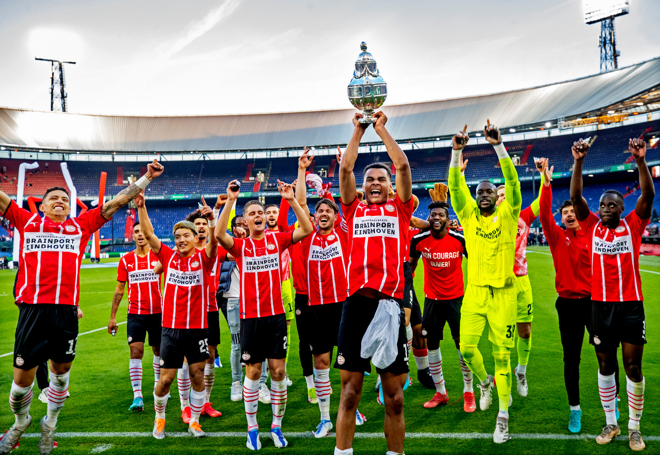 bekerfinale door de van Pim dit zijn zijn 15 mooiste foto's van PSV-Ajax | Foto bd.nl